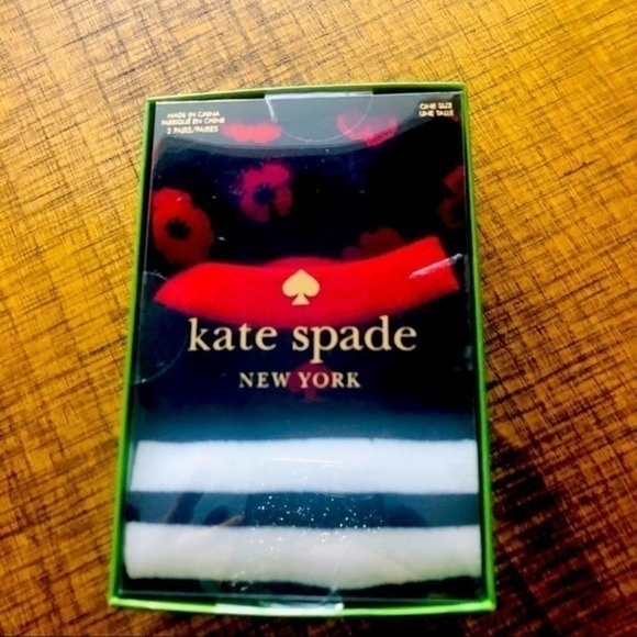 Kate Spade Three Pack Socks Flower Floral Stripe NWT - Picture 2 of 4